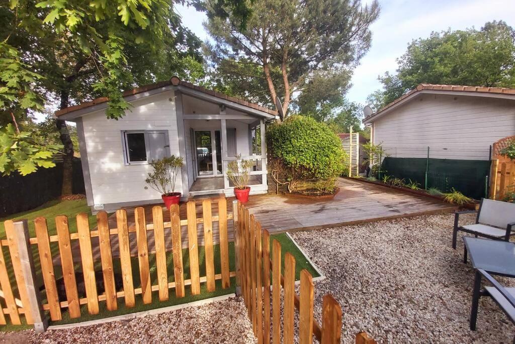 Chalet T3/Clim/Wifi/Pkg/Terrasse/15 Min Plages Villa La Teste-de-Buch Exteriör bild